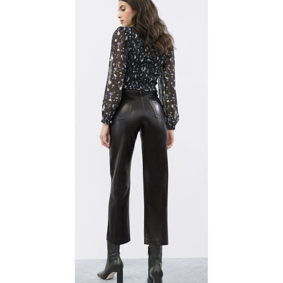 Aritzia Wilfred Black Cropped Melina High Rise Vegan Leather Pants Size 00 Biker - Picture 4 of 13